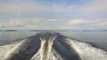 Saimaan ja Kyläniemen ympärillä Suur-Saimaa tarjoaa hienoja hetkiä, myös liikkumiseen veneellä.